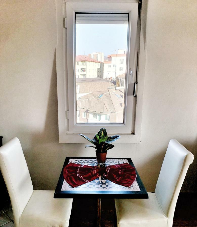 Апартаменты Welcoming In Prishtina Приштина Экстерьер фото